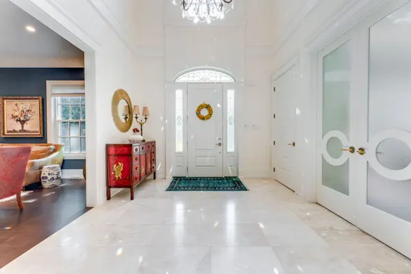 215 Dock RD, Barrie, ON L4N 7S9