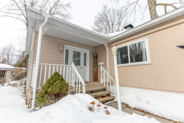 19 Maplewood AVE, Beckwith, ON K7C 3P1