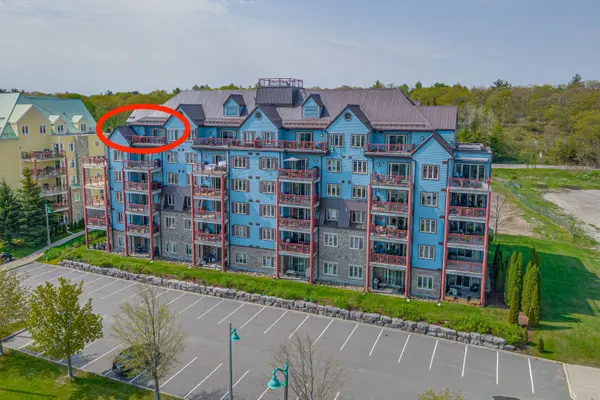 130 Steamship Bay Rd RD #605, Gravenhurst, ON P1P 1Z9