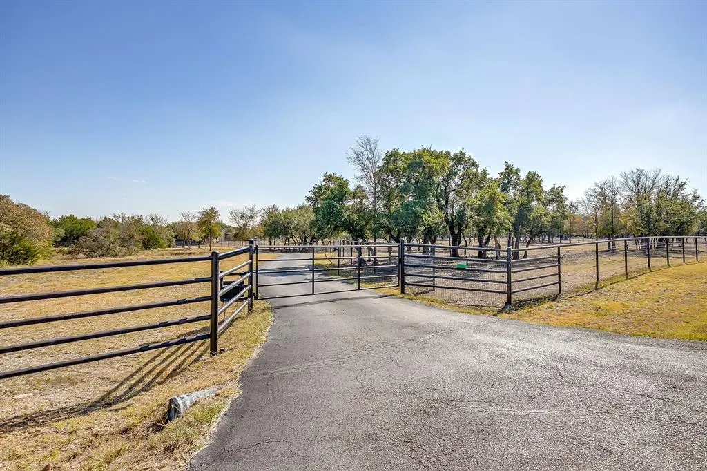 357 Wood Lake Road, Aledo, TX 76008
