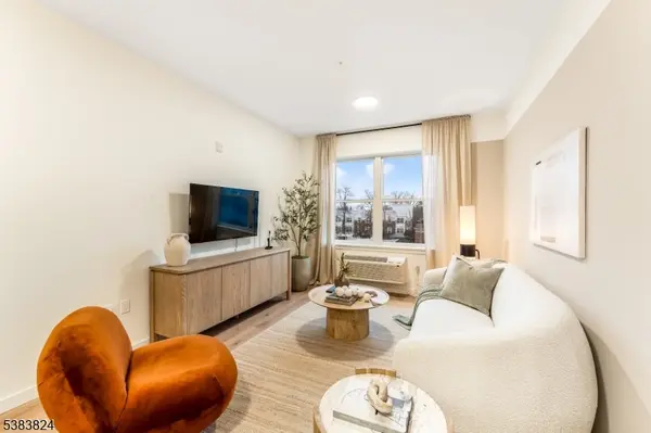 431 Dr Mlk Jr Blvd #306, East Orange City, NJ 07018