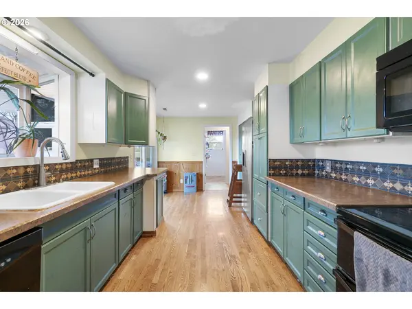 Scappoose, OR 97056,52052 SE 3RD PL