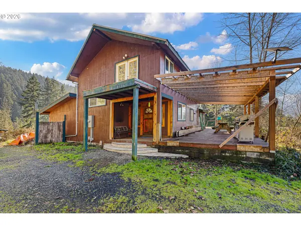 Dexter, OR 97431,80181 LOST CREEK RD