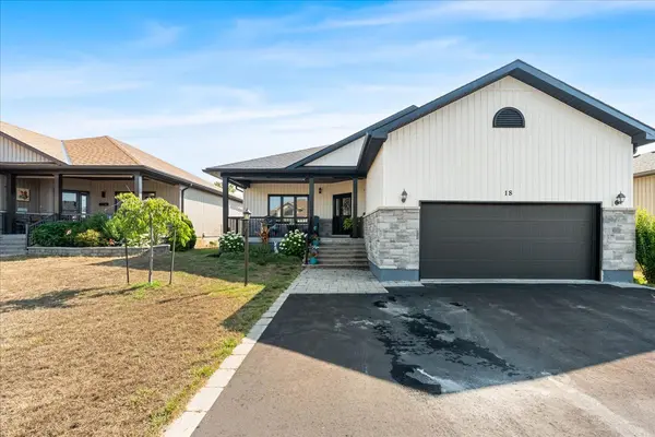 18 Gilbert CRES, Prince Edward County, ON K0K 3L0