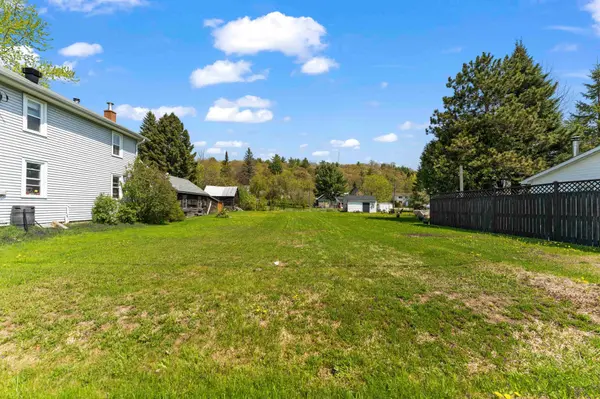 00 Casey ST, Madawaska Valley, ON K0J 1B0