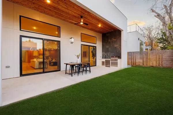 Dallas, TX 75209,3940 N Crest Haven Road