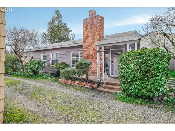 1212 MORROW RD, Medford, OR 97504