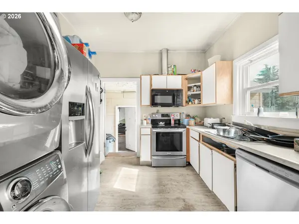 1212 MORROW RD, Medford, OR 97504