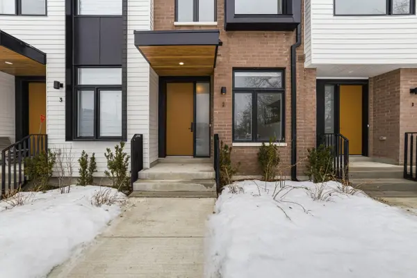 10 Lou Parsons WAY #2, Mississauga, ON L5H 0B2