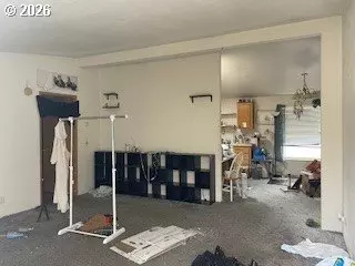 Cottage Grove, OR 97424,575 PATRICK LOOP