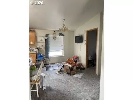 Cottage Grove, OR 97424,575 PATRICK LOOP