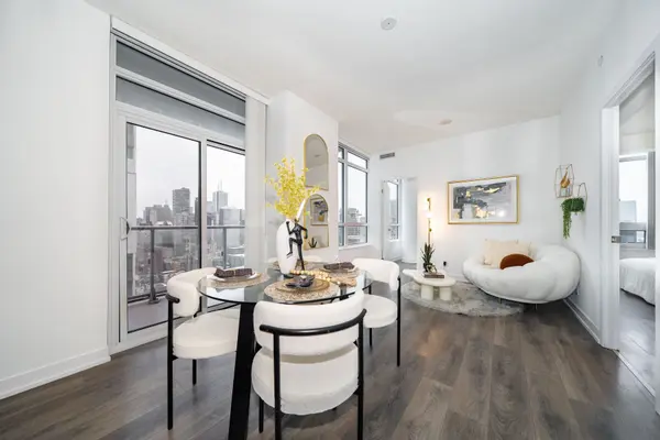 365 Church ST #3011,  Toronto C08,  ON M5B 0B5