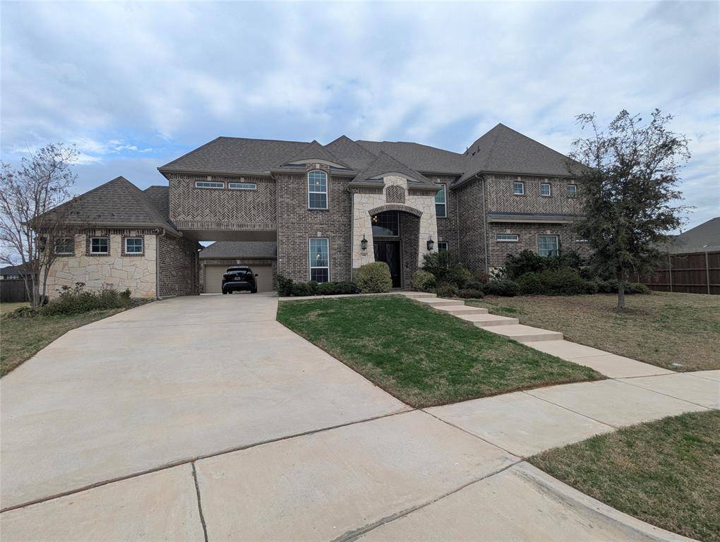 508 Tennington Lane, Shady Shores, TX 76208