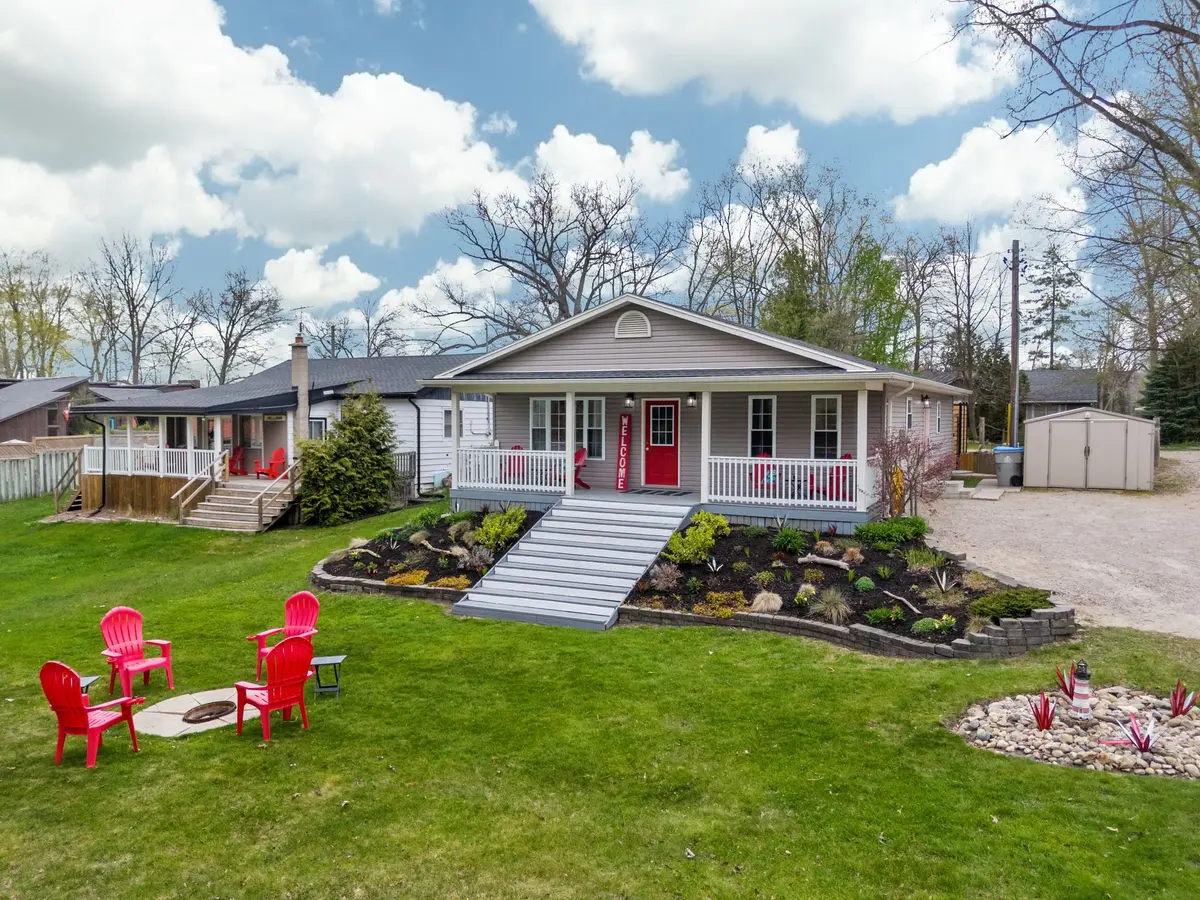 7652 Riverside DR, Lambton Shores, ON N0M 2L0