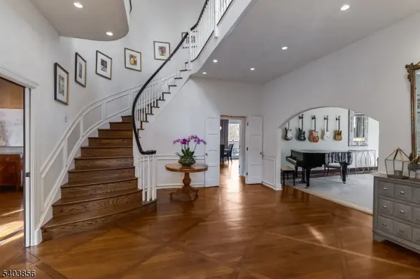 101 Sunnybranch Rd, Far Hills Boro, NJ 07931