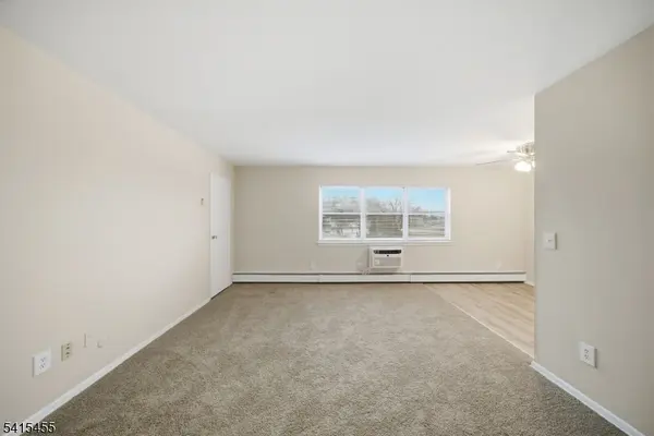 1 Dahnert Park Ln #6, Garfield City, NJ 07026