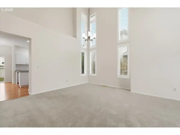 3713 SE 182ND AVE, Vancouver, WA 98683