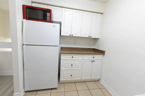 248 Milestone CRES #120, Aurora, ON L4G 3M2