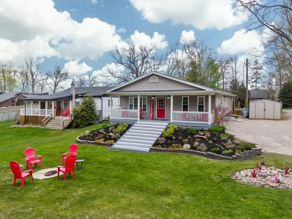 7652 Riverside DR, Lambton Shores, ON N0M 2L0