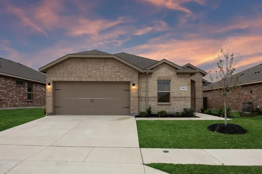 262 Lunayena Road, Rhome, TX 76078