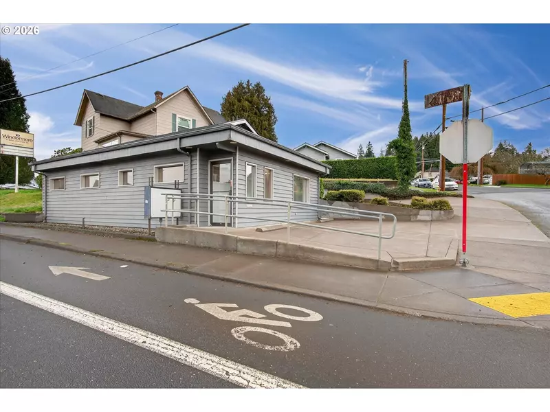 195 W COLUMBIA RIVER HWY, Clatskanie, OR 97016