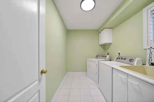 91 Havelock Gate, Markham, ON L3S 3P6