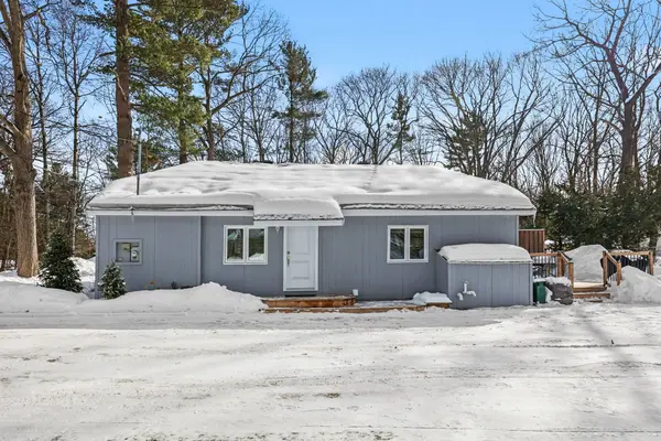 191 Macmillan LN, Constance Bay - Dunrobin - Kilmaurs - Woodlawn, ON K0A 3M0