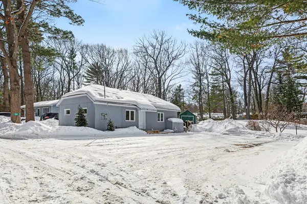 191 Macmillan LN, Constance Bay - Dunrobin - Kilmaurs - Woodlawn, ON K0A 3M0