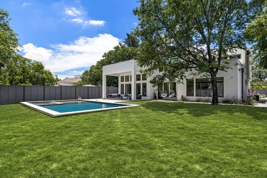 6243 Churchill Way, Dallas, TX 75230