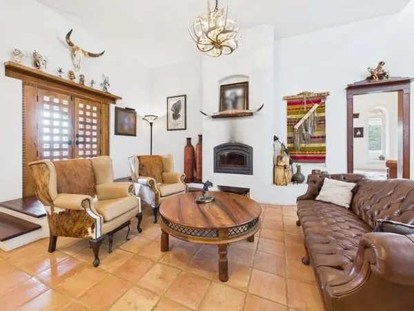 8414 County Road 3907, Athens, TX 75752