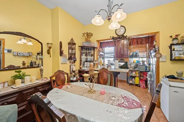 425 36th ST, Brooklyn, NY 11232