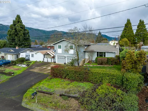 Myrtle Creek, OR 97457,125 SUSAN ST