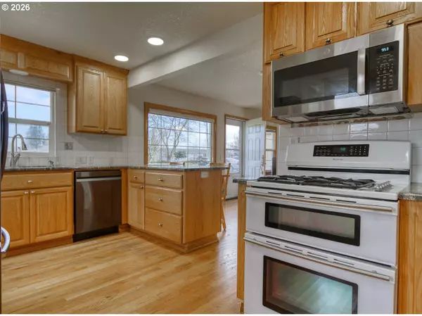 Scappoose, OR 97056,34140 SE ELM ST