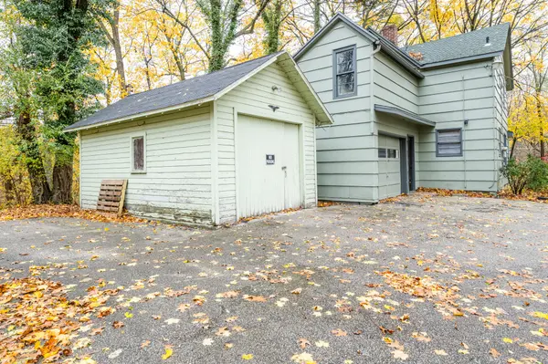 1298 Colfax AVE, St. Joseph Twp, MI 49022