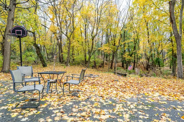 1298 Colfax AVE, St. Joseph Twp, MI 49022