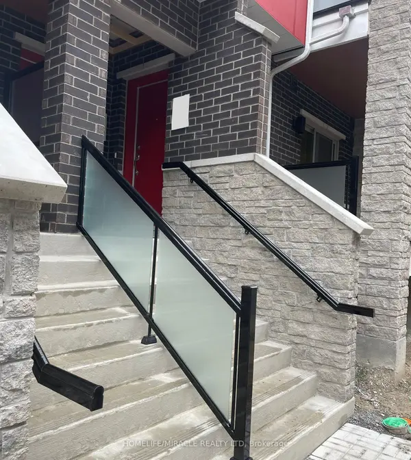 1034 Reflection PL #607, Pickering, ON L1X 0L1