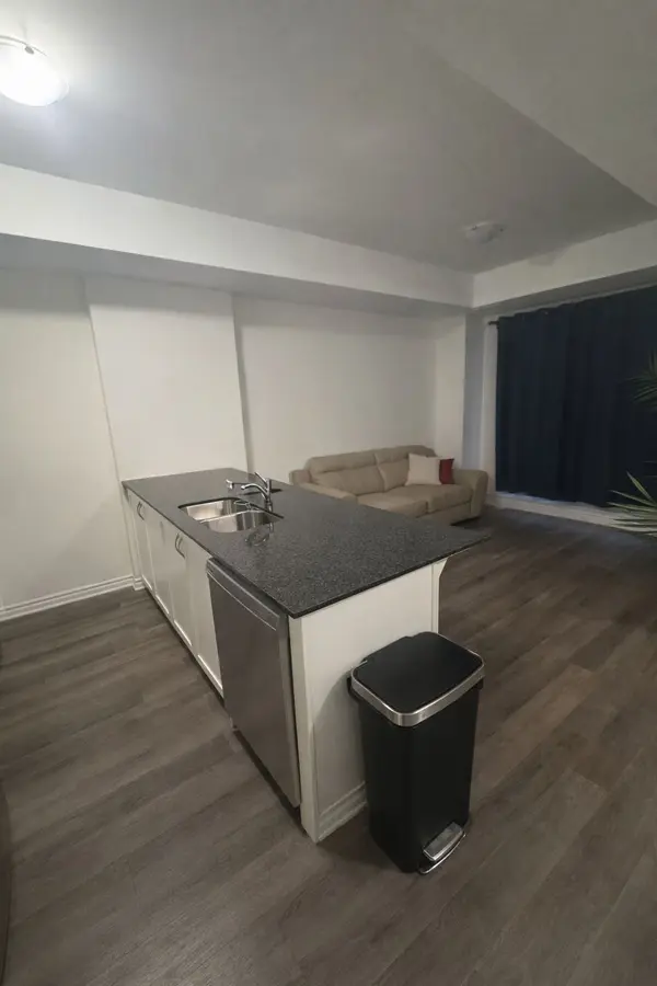 1034 Reflection PL #607, Pickering, ON L1X 0L1