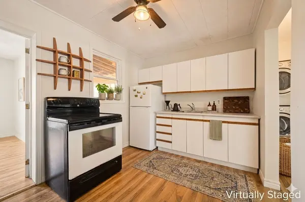 253 Sydney ST S, Kitchener, ON N2G 3V8