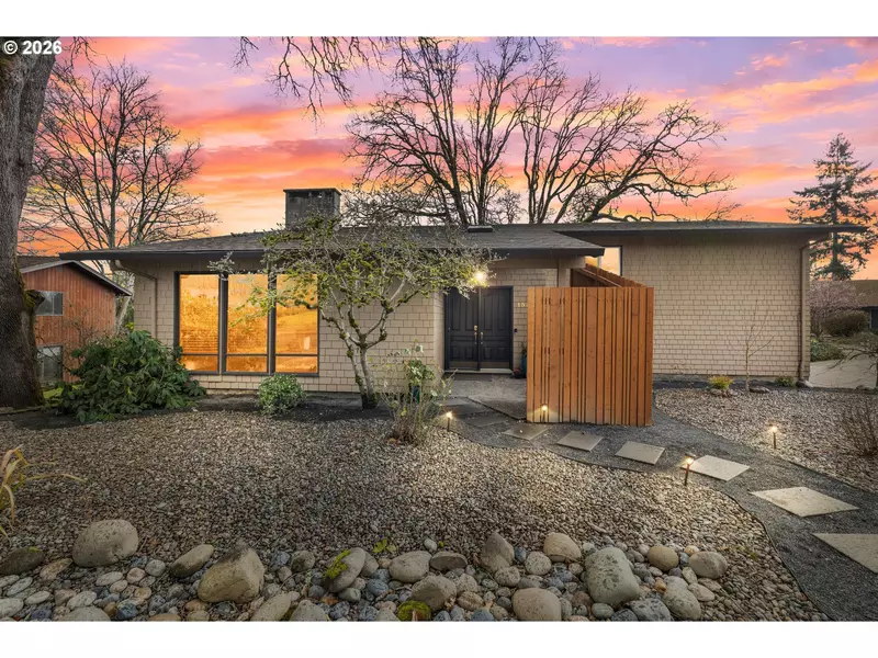 15330 NW OAKHILLS DR, Beaverton, OR 97006