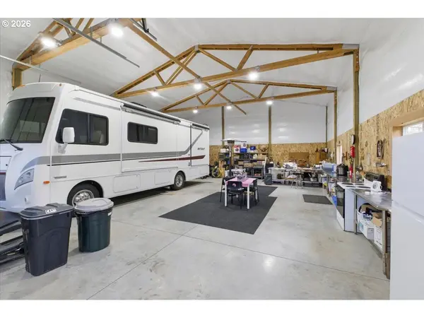 30271 HORSESHOE LOOP, Lebanon, OR 97355