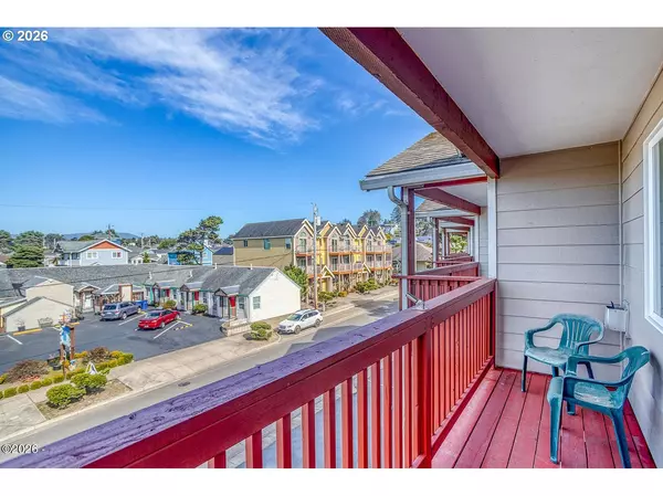 Lincoln City, OR 97367,1284 NW 15TH ST