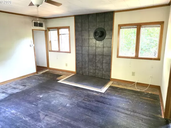 Arch Cape, OR 97102,79906 GREENLEAF RD