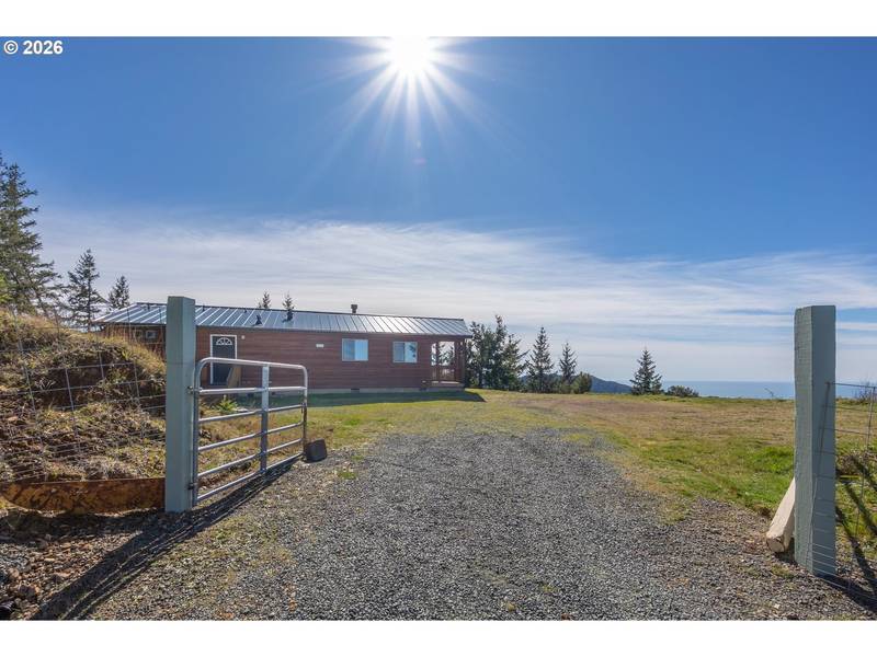 95300 GRASSY KNOB RD, Sixes, OR 97476