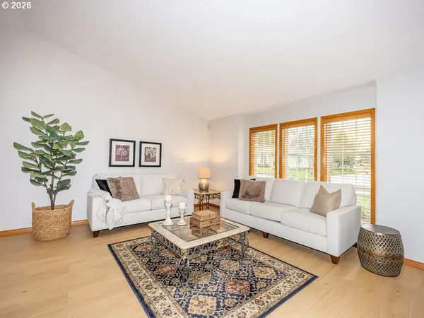 1811 NW 19TH ST, Gresham, OR 97030