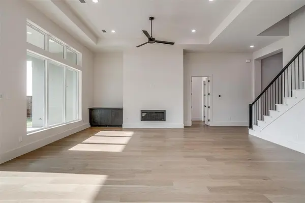 213 Lantern Ridge Drive, Aledo, TX 76008