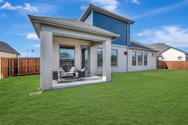 610 Long Trail, Mansfield, TX 76063