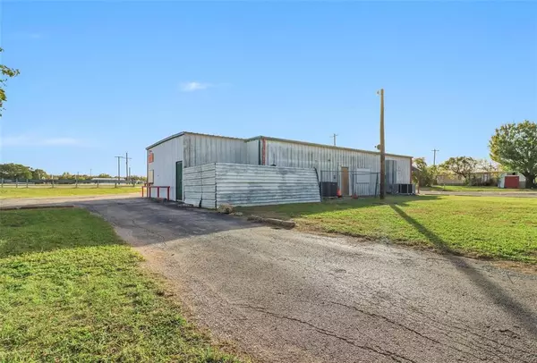 Denton, TX 76207,8430 W US 380