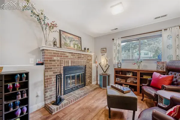 6255 Pemberton WAY, Colorado Springs, CO 80919