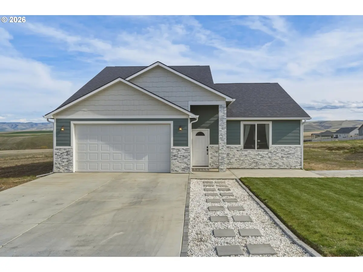 2208 Key Boulevard, Milton Freewater, OR 97862