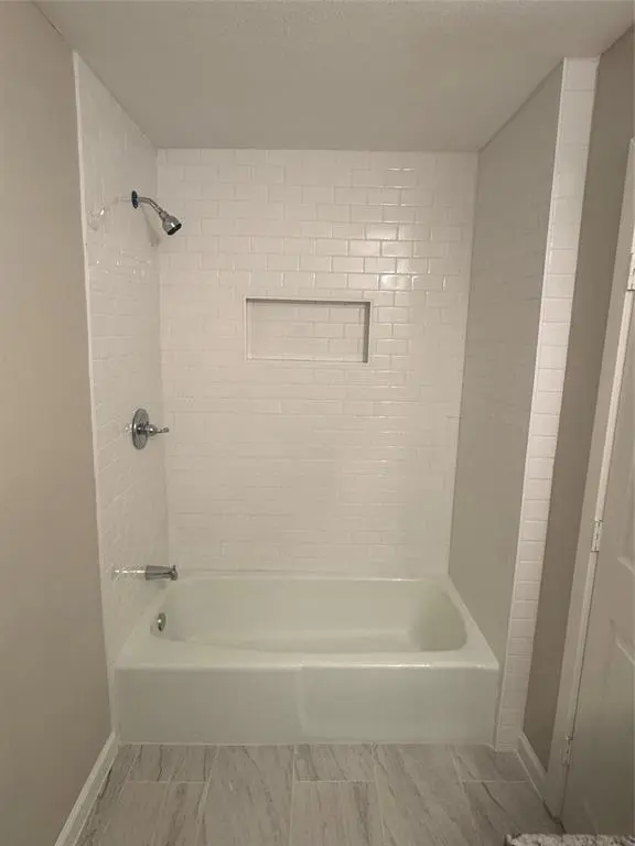 111 Minnie Drive, Itasca, TX 76055